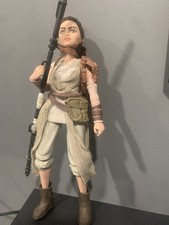Star Wars - Rey of Jakku Forces of Destiny 11 In. Adventure Action Figure