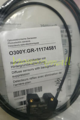 1PC New Baumer O300Y.GR-11174581 photoelectric sensor