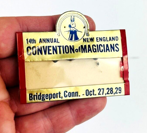 New England Convention of Magicians 1950 Name Tag Badge Magic Bridgeport CT *Z5i