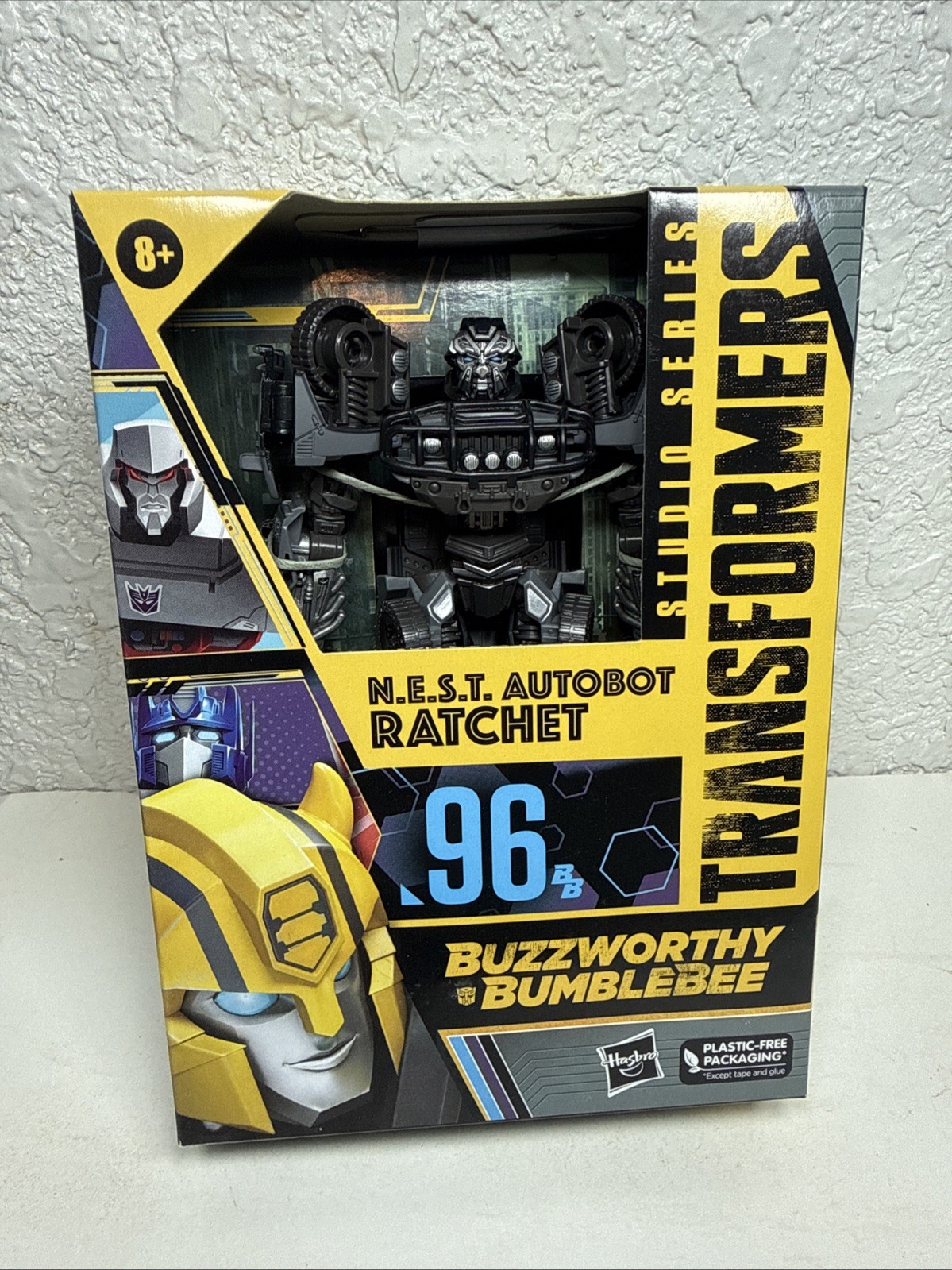 Hasbro Transformers N.E.S.T. Autobot Ratchet Buzzworthy Bumb