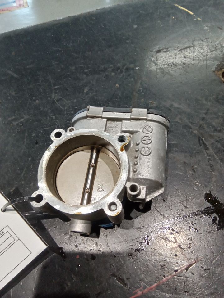 Maserati Ghibli 2015 Throttle body