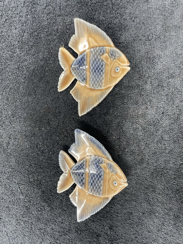 Wade Ireland Irish Porcelain 2 Fish Nut Pin Trinket Dishes