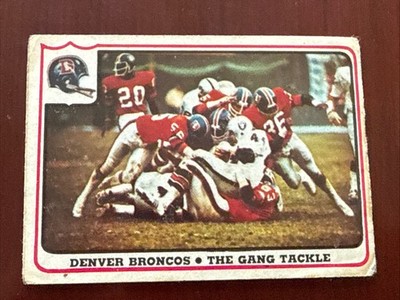 1976 Fleer Team Action The Gang Tackle Denver Broncos #10 NFL Trading Card