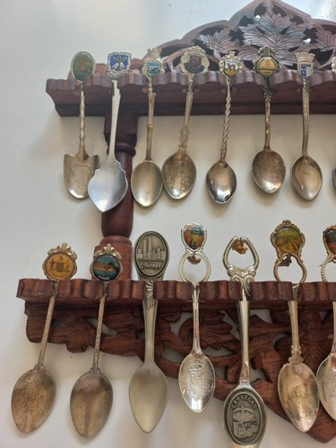 Large collection souvenir spoons(24), With Cabinet Rack Wall Display Wooden Case - Picture 9 of 9