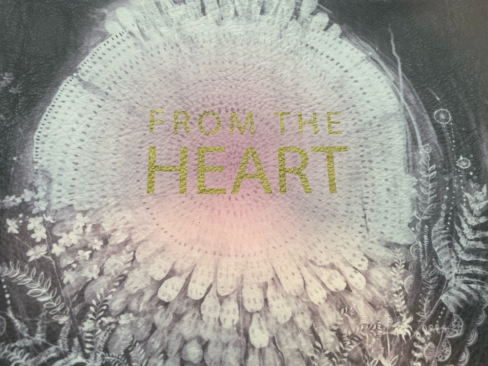 Bolso de Mano Borla Papaya Artístico “Desde el Corazón” ✨NUEVO CON ETIQUETAS✨ TEMP DESCATALOGADO✨ Foto 2 de 4