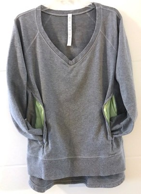 Lululemon Damen Sweatshirt/Oberteil mit V-Ausschnitt und Hi-Low Saum  * Größe 12