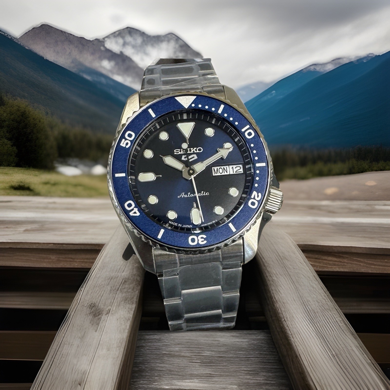 Наручные часы Seiko 5 Five Sports