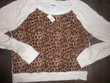 VICTORIAS SECRET PINK LEOPARD LONG SLEEVE L TEE