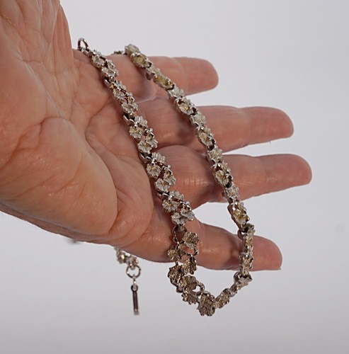 collana collier semirigida moduli foglie metallo argentato usato buone condizion - Foto 7 di 7