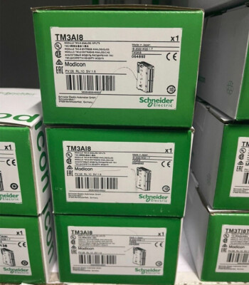 New In Box Schneider TM3AI8 Analog Input Module