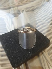 VINTAGE 9 CARAT GOLD 3 STONE DIAMOND CROSSOVER RING