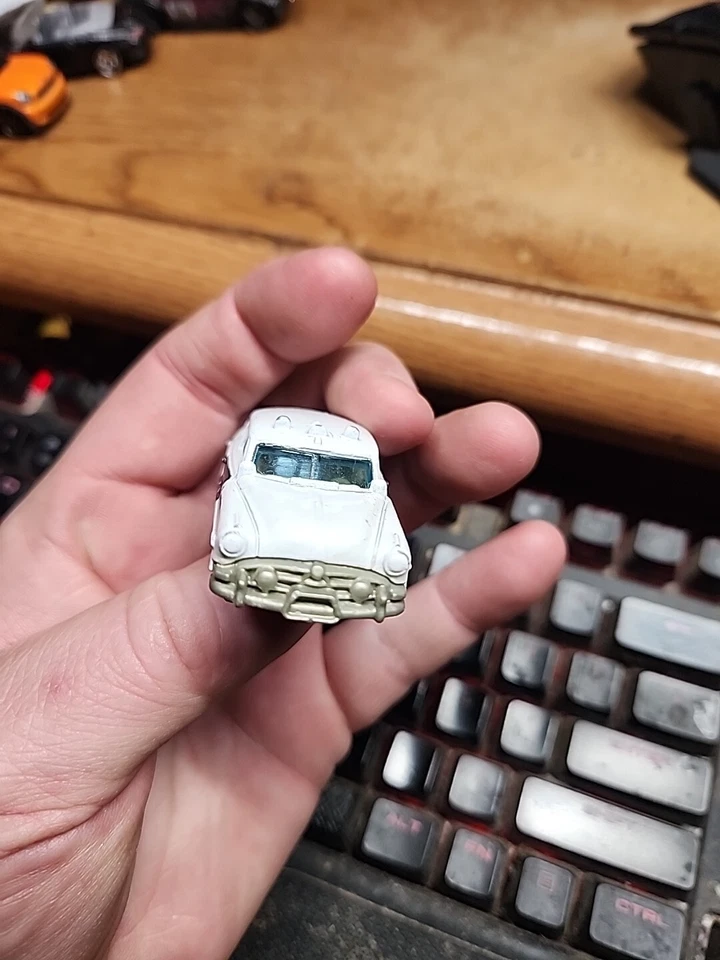 Matchbox 1951 51 Hudson Hornet San Luis Obispo Police 1/64 Diecast Car Loose - Image 3 of 4