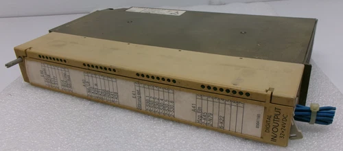 SIEMENS SIMATIC S5 DIGITAL IN/OUTPUT 2x16x24V DC 0,5 A 6ES5 482-7LA11 #311G