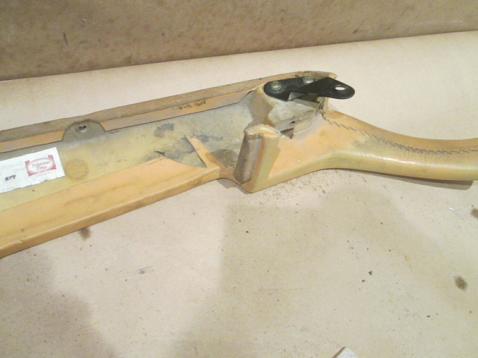 Ferrari 456 MGT/MGTA LH Inner Door Handle Moulding (Beige) P/N 65471105