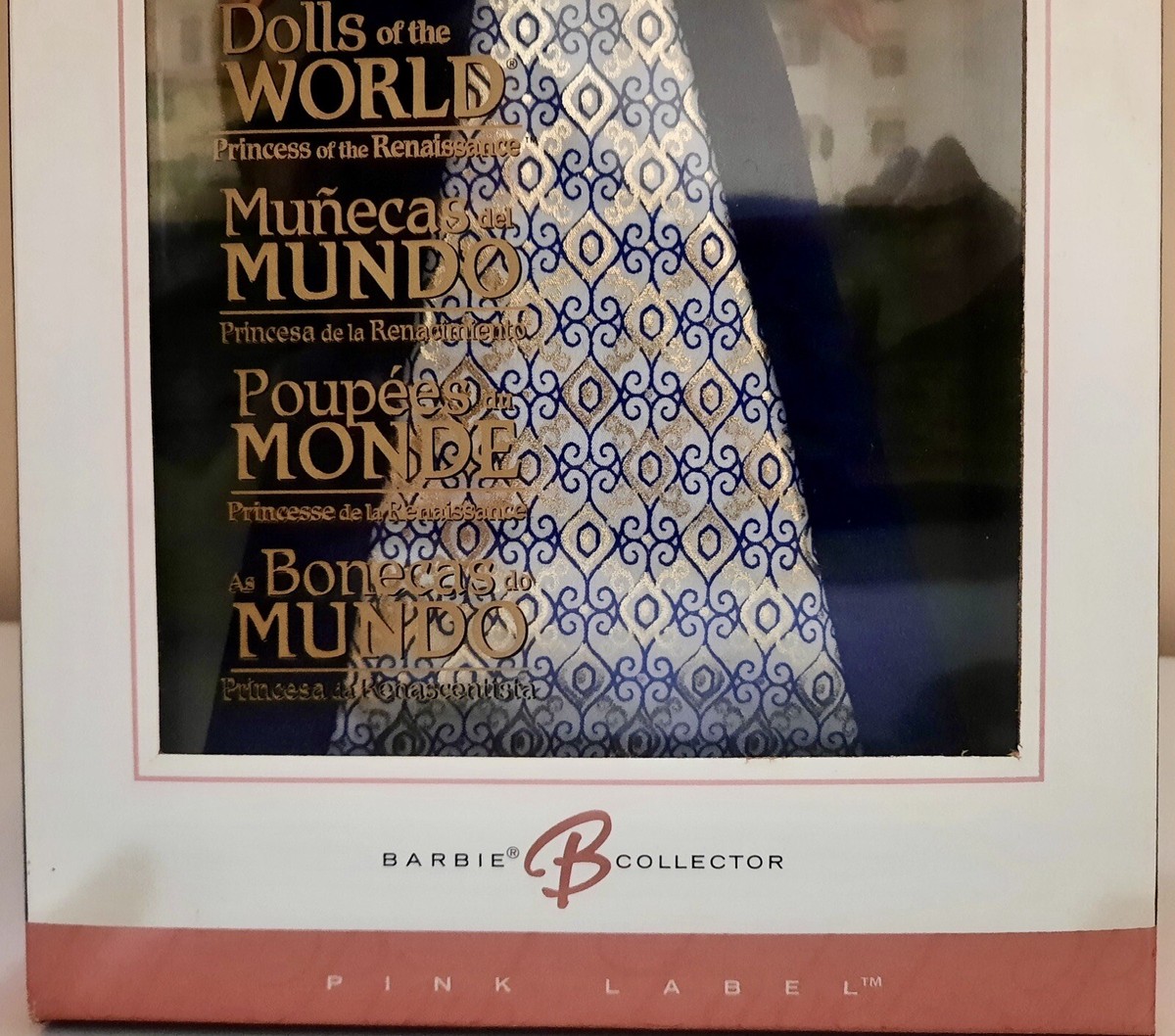 2004 Barbie Doll Barbie Princess Of The Renaissance Pink Label