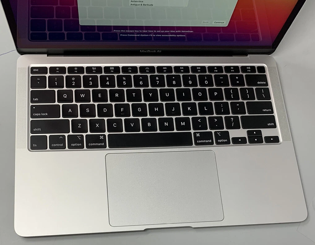 Apple MacBook Air 2020 13in i5 1.1GHz 500GB SSD 8GB LPDDR4X Silver