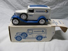 Ertl 1932 Ford Panel Delivery Bank N.H. Geotech n. 1 pressofuso scala 1/25 + scatola