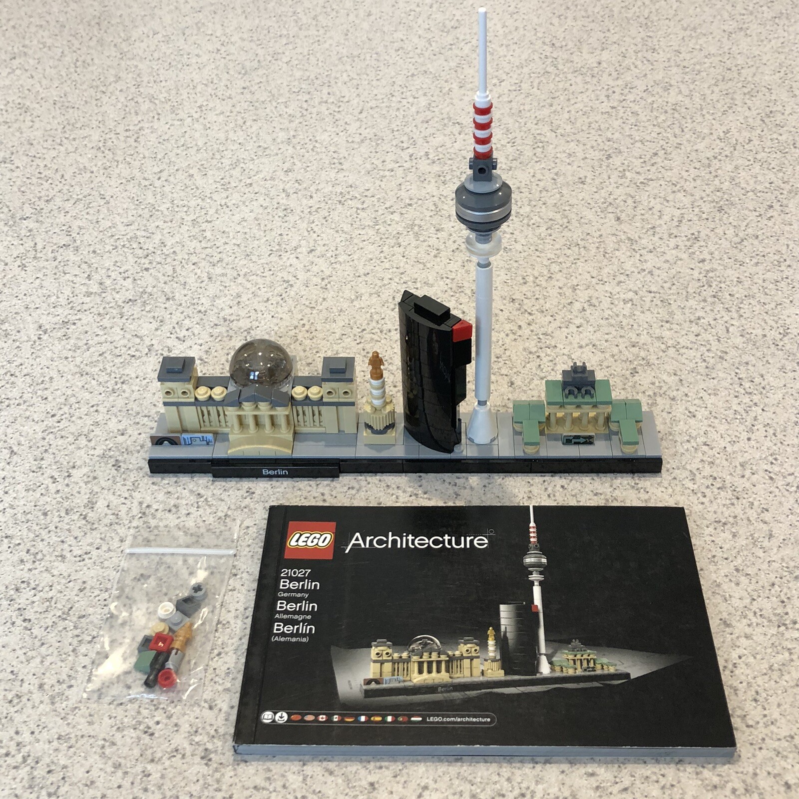 lego architecture 21027