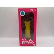 Barbie Superstar Christie 1977 Collector's Edition Doll 6" With Stand