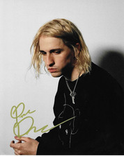 * PORTER ROBINSON * signed 8x10 photo * WORLDS * NURTURE * COA *