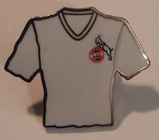     Aus Sammlung     Trikot Pin 1. FC Köln   