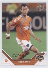 2011 Upper Deck MLS Brad Davis #68 3o2