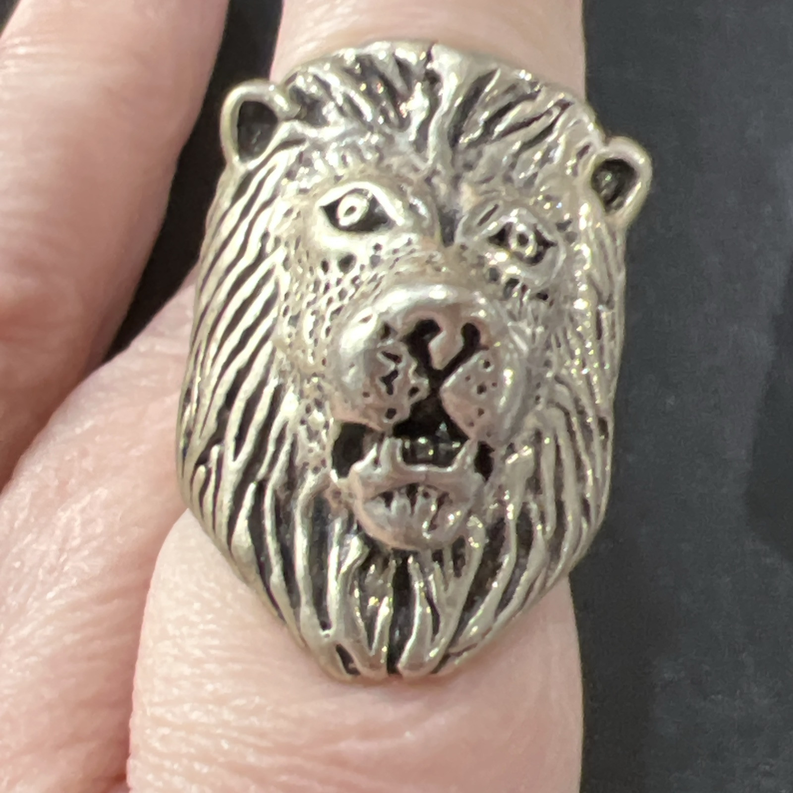 Wolf Ring Size 9 - image 8
