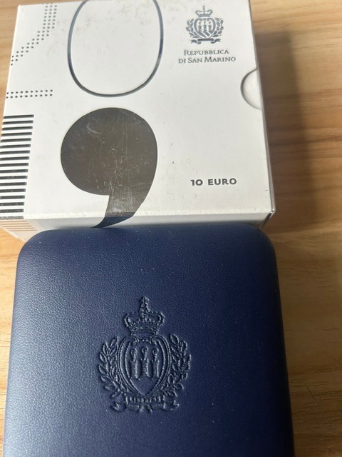10 € € argt  SAN MARINO +  Blister GARIBALDI  2 €