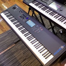 YAMAHA MODX8+ 88-Key Synthesizer Keyboard Tested Working With Adapter