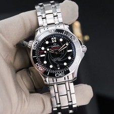 Omega Seamaster Diver 300M James Bond 007 COMPLETE 42mm Black Dial Black Ceramic 2