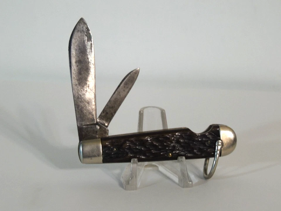 Antique 1925 4-Line "Camillus" "E-Z Opener" With Jigged Brown Bone Scales - Image 2 of 4