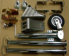 Zubehör PKW Anhänger Automatikstützrad Safety box U-Keile Klemmbock