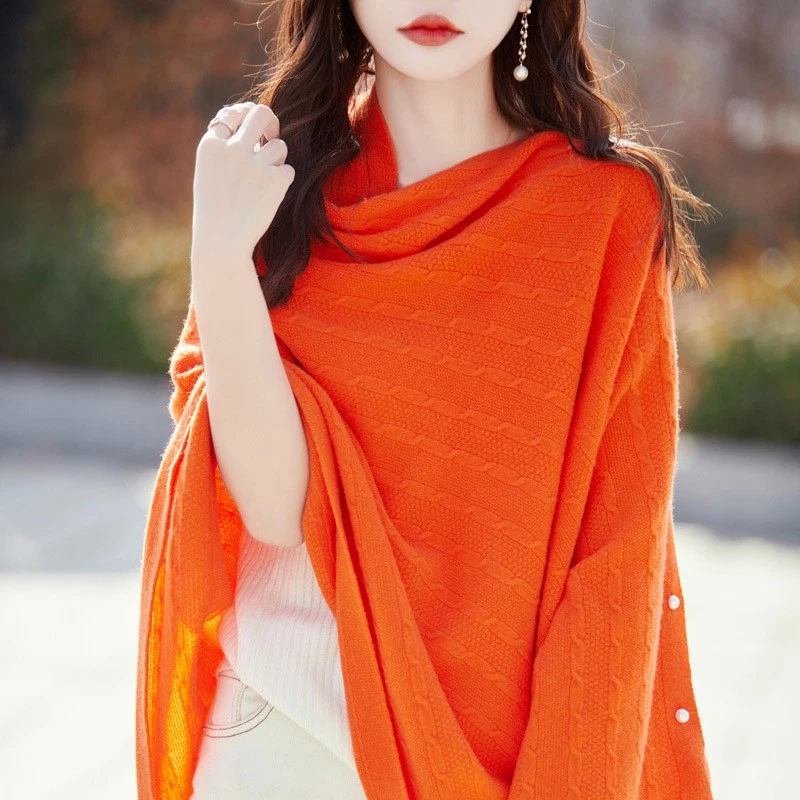 中长款女式 V 领纯色扭转披肩宽松 100% 羊毛针织开衫 — 第 4/4 张图片