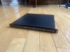 Brocade ICX6610-48P-E ICX 6610-48 - Switch 48 x 10/100/1000 8 x SFP Mountable
