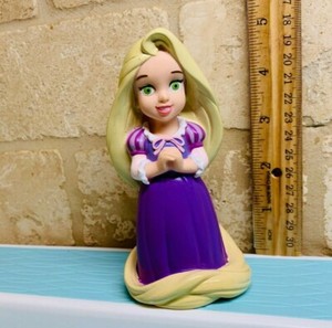 rapunzel bath toy