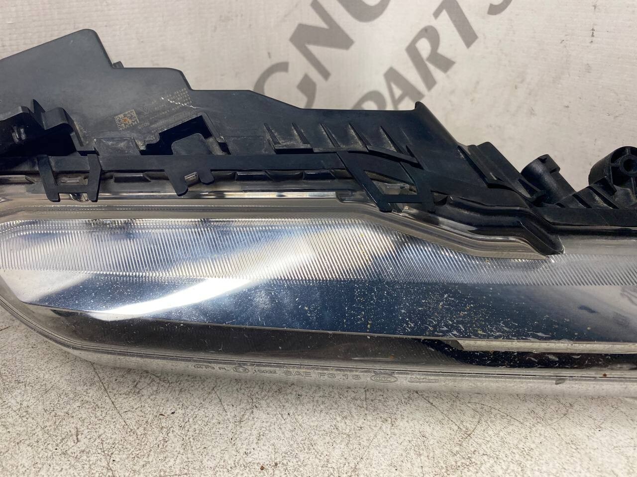 Infiniti Qx80 Fog Light Left Driver 2018 2019 90067651 LED OEM for  