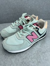 New Balance 574 Girl  s Size 4 Blue Pink Suede Sneakers Logo Athletic GC574WP1 