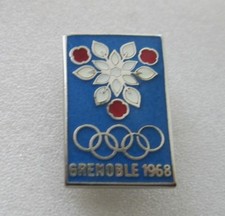 Insigne broche OFFICIEL Jeux Olympiques GRENOBLE 1968 avec marque