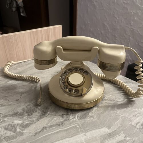 Telefono da tavolo a rotella Telcer Gold Plated 18 K vintage anni 70/80 - Afbeelding 1 van 6