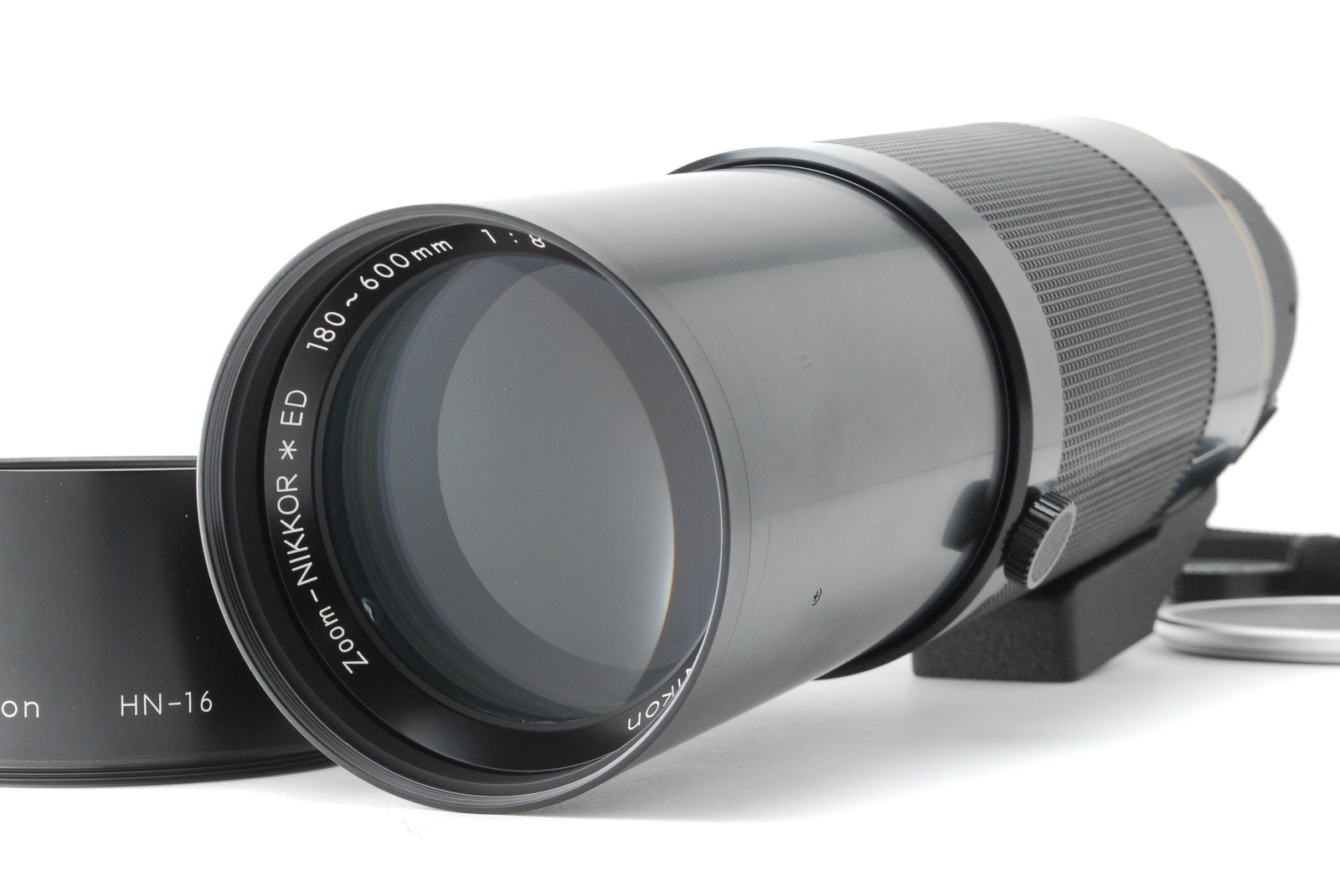 Nikon AI-S Zoom-Nikkor 180-600mm F/8 ED