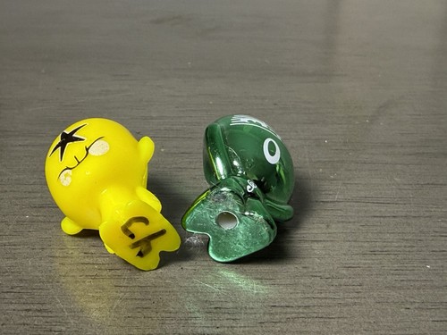 Boîte magique métallisée verte rare et FUSA Gogo's Crazy Bones ICHIRO jaune secret - Photo 4 sur 5