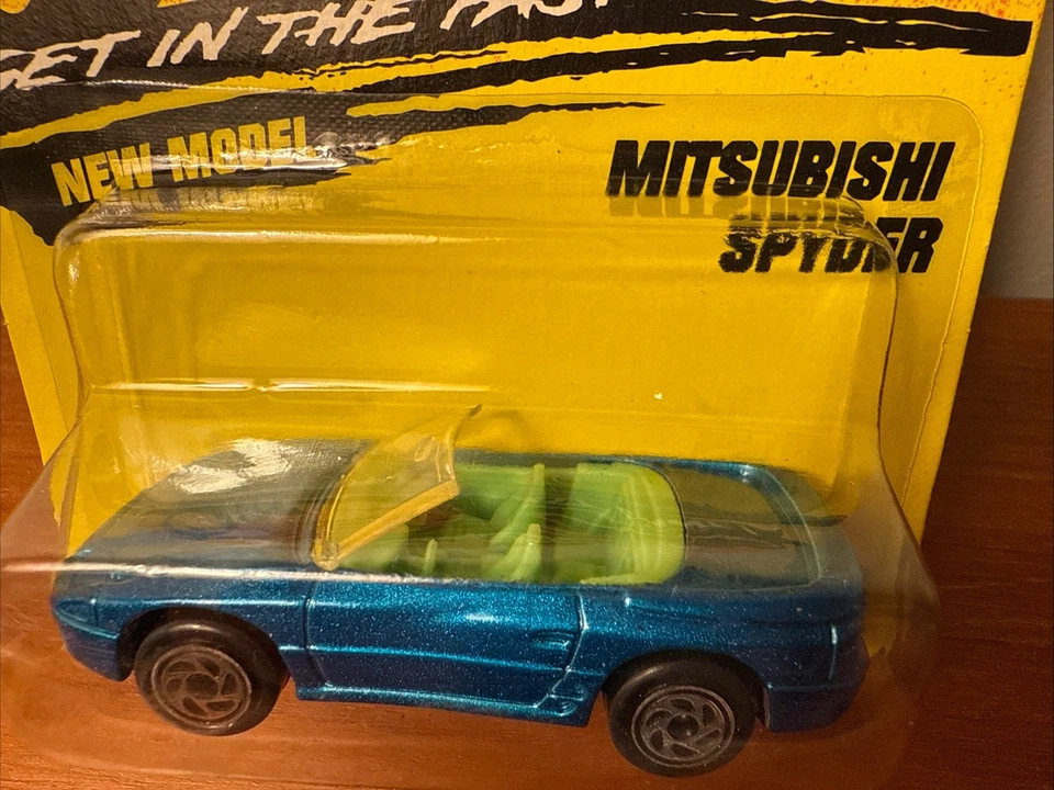 Matchbox Mitsubishi 3000GT Spyder 1994 vintage 1:64 sin usar, en caja azul - sin gráficos Foto 3 de 4