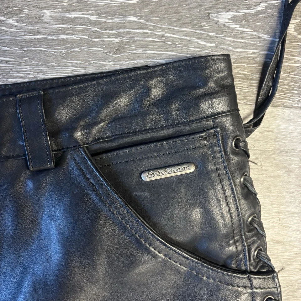 Pantalones de cuero negros Harley-Davidson con cordones laterales completos motociclista grunge talla 10 Foto 4 de 4