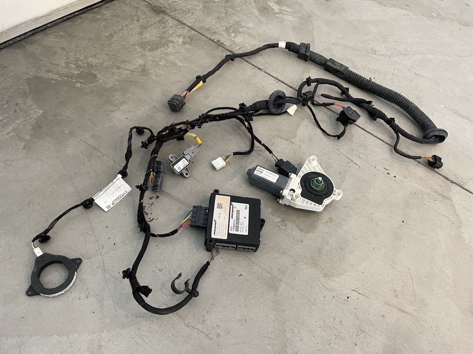 McLaren 650s Right Door Wire Harness Regulator Motor Module Electronic Door Open