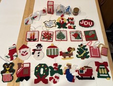 VTG Christmas needlepoint lot of 30 plastic handmade decorations L K
