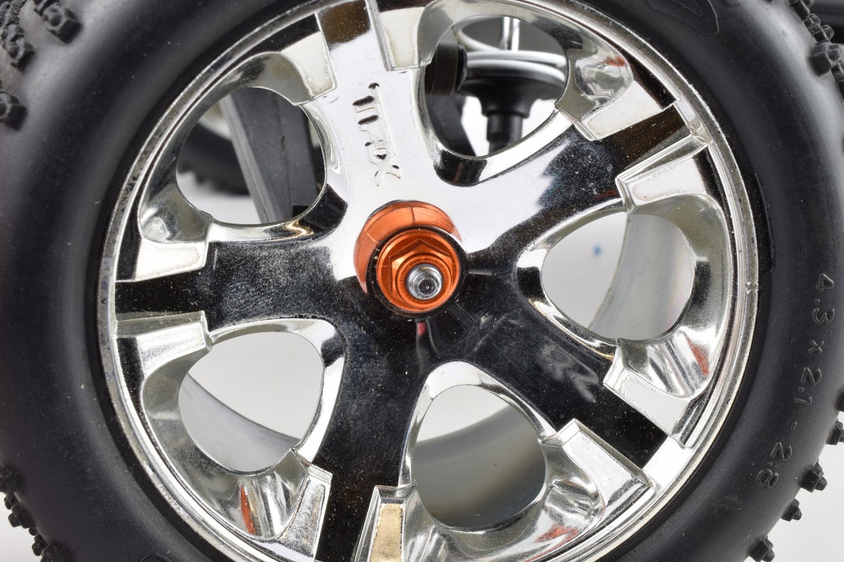 Apex RC Products Orange 4mm Aluminum Serrated Nylon Locknut Wheel
