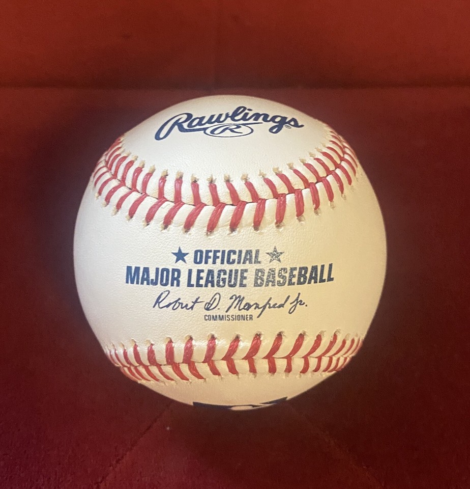 Willie Mays Signed Baseball Say Hey Kid Hologram HOF 79 660 HR eBay