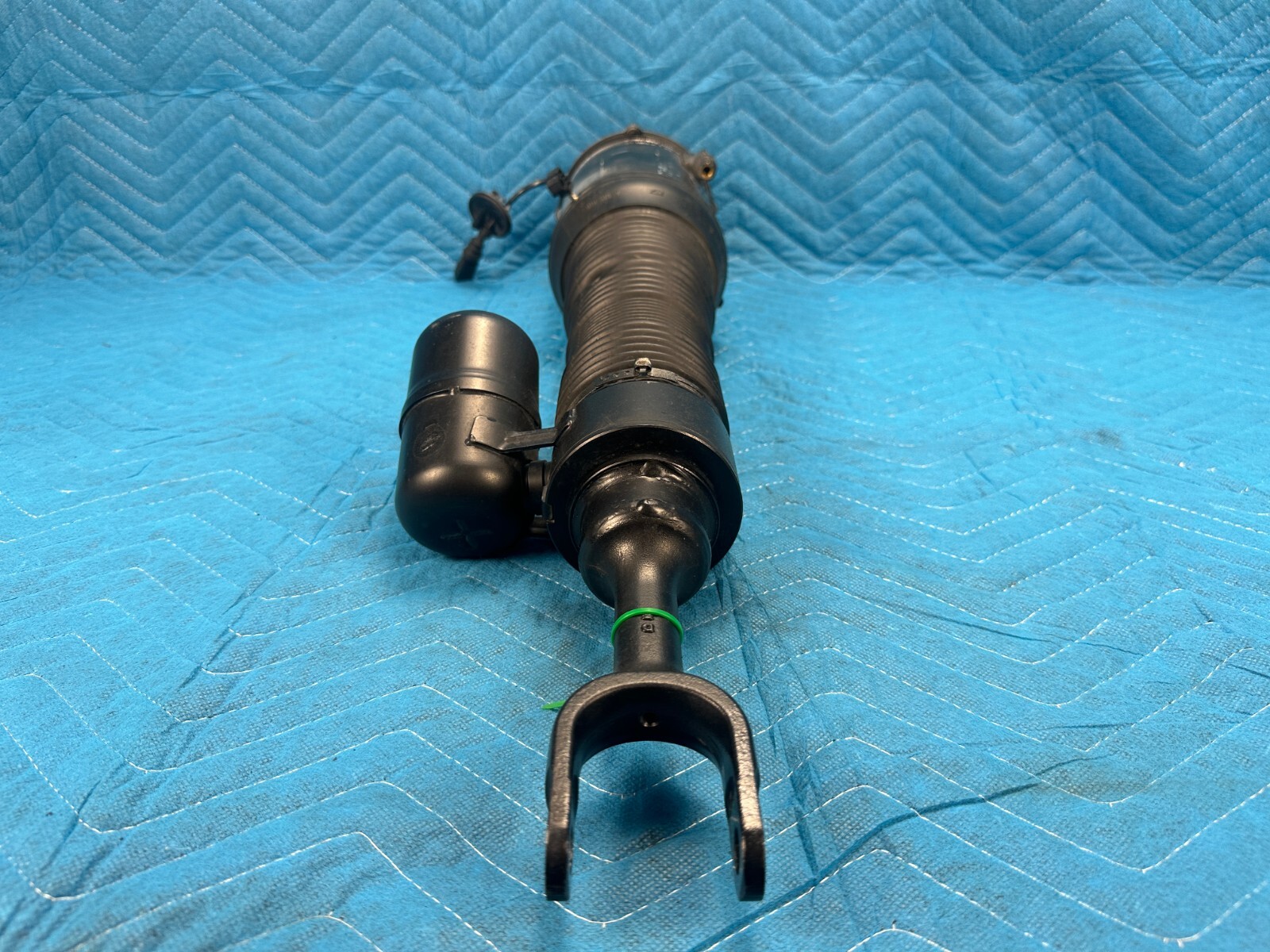 Bentley Flying Spur Front Passenger Side Air Shock Absorber Strut 29k 06-12 OEM
