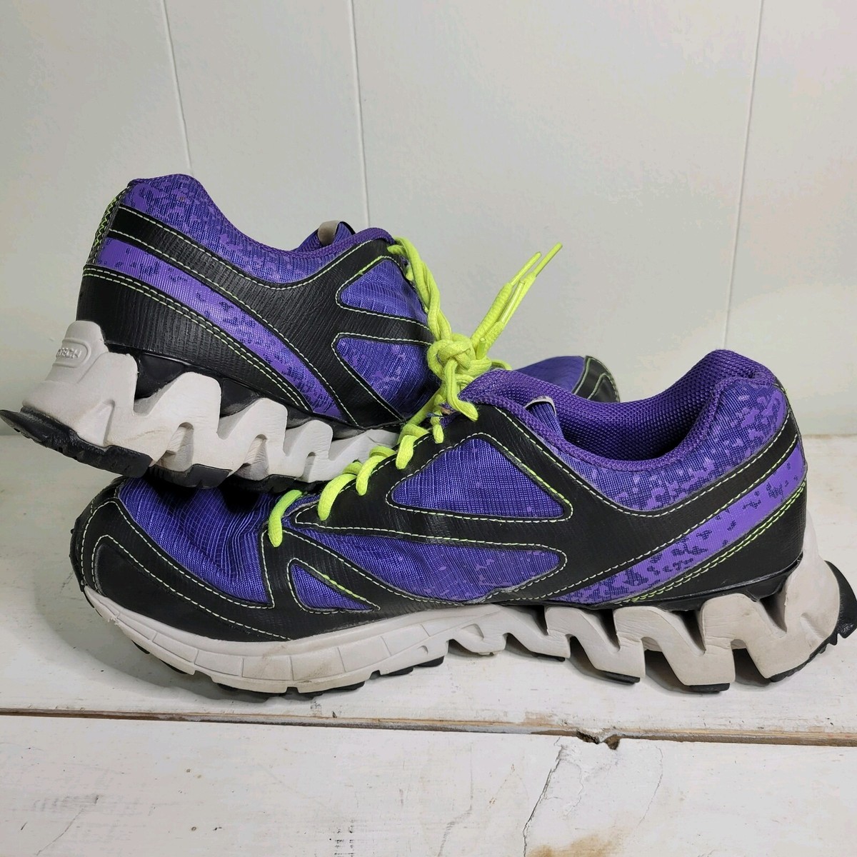 Reebok Zig Tech Blue-Purple & Neon Yellow Size 11 Low Top Running