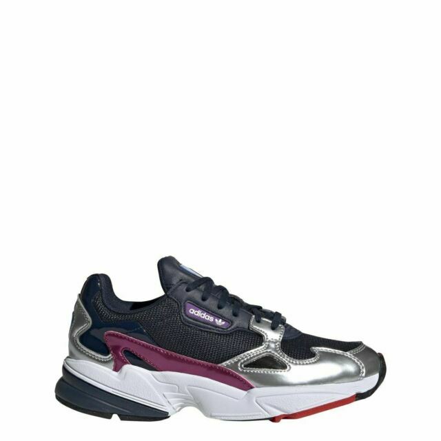 adidas falcon size 10